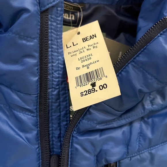 L L Bean puffer jacket - Picture 4 of 9